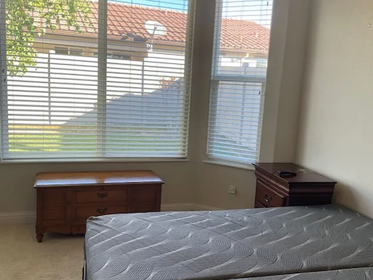 2331 Pepper Tree Ln — Photo 15
