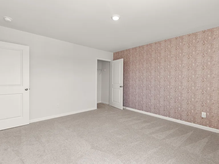 109 W Farm Loop — Photo 32