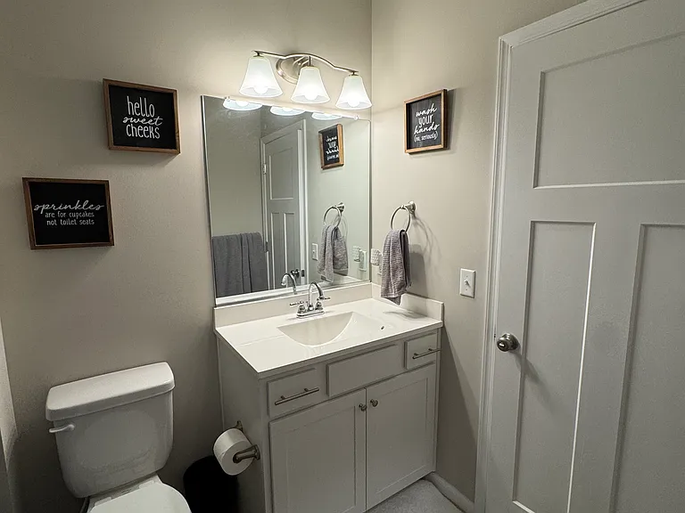 710 Kathy Ann Way W — Photo 13