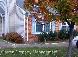 11 Riverchase Dr, Hampton, VA 23669