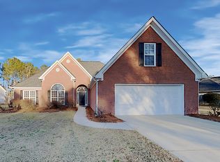 2800 Meadow Gate Way, Loganville, GA 30052