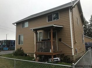 950 Young St APT 1, Woodburn, OR 97071