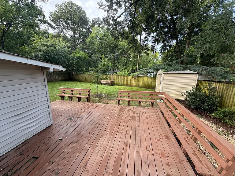 1227 Concord Ave — Photo 4