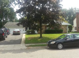 33 Elsin Ln, Willingboro, NJ 08046