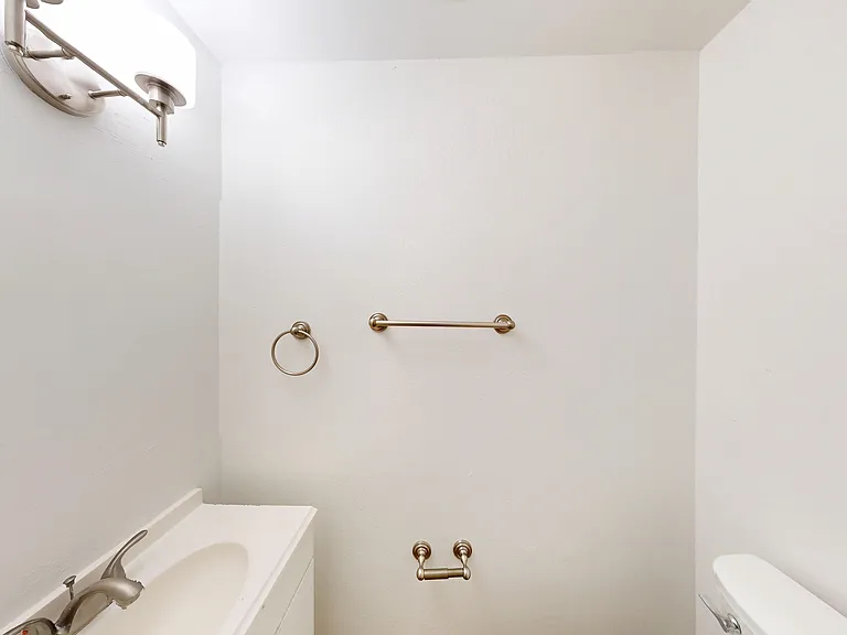 980 Ignacio Blvd #14 — Photo 11