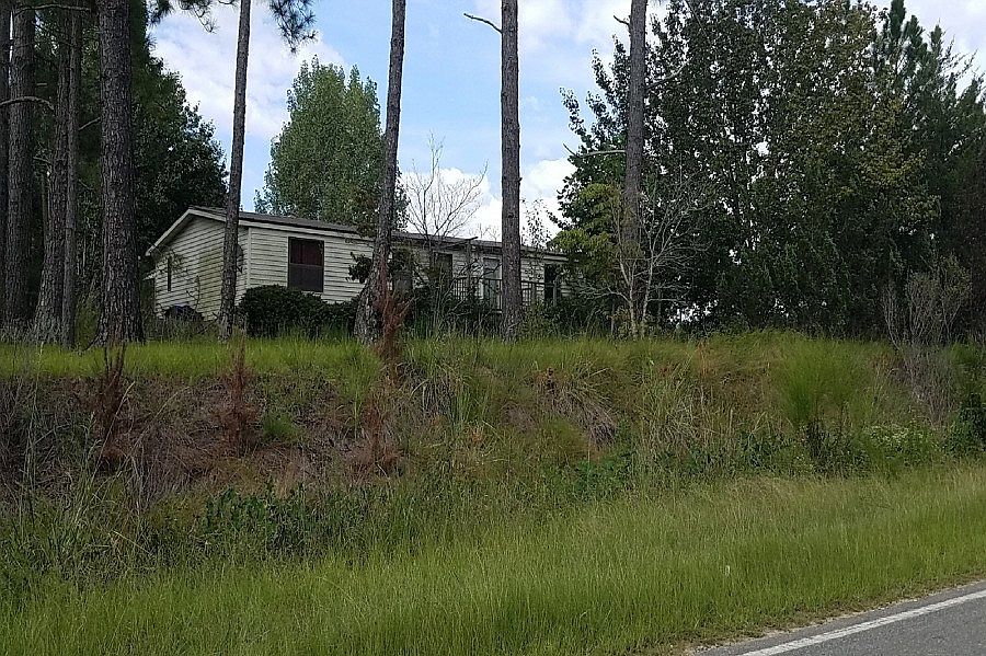2nd image of 1779 Tremont Rd