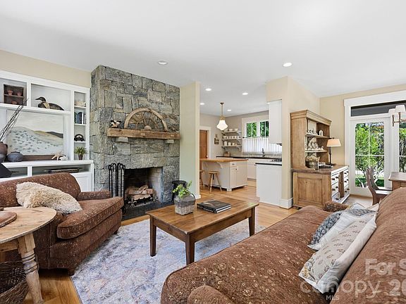 4th image of 415 Goodrum St