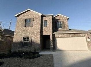 1029 Southwark Dr, Justin, TX 76247