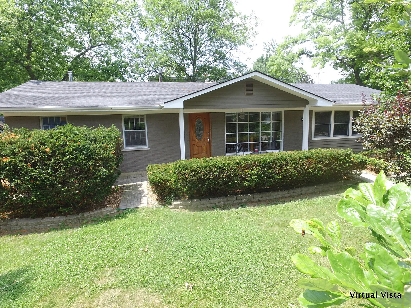 5104 Cornell Ave photo 1