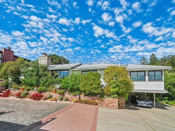 3320 Burdeck Dr, Oakland, CA 94602