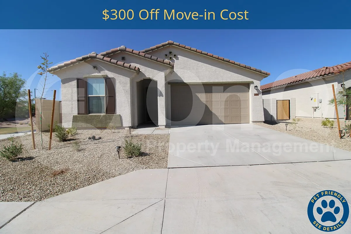3 bed, 2.0 bath, 1680 sqft, $1,899 — Photo 1