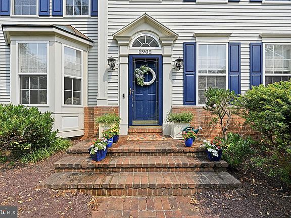 5th image of 2902 Middlebridge Ct