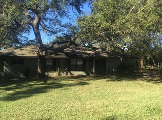 1110 E Lakeview Cir, Altamonte Springs, FL 32714