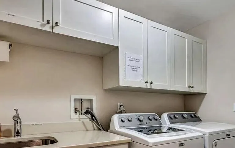 21 Blaine Ave #24 — Photo 18