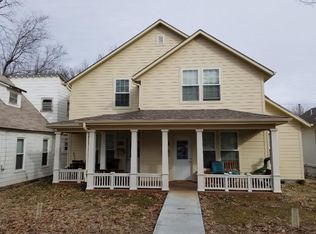 826 Rhode Island St, Lawrence, KS 66044