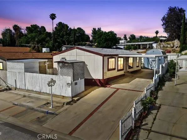 21591 Oak St, Perris, CA 92570