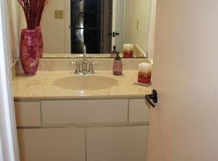 2911 SW 11th Pl, Deerfield Beach, FL 33442