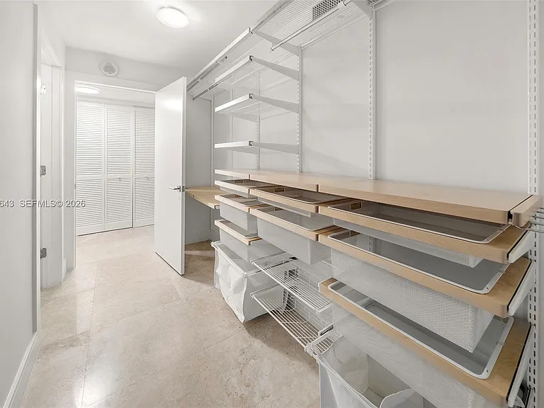 600 Grapetree Dr #3BS — Photo 47