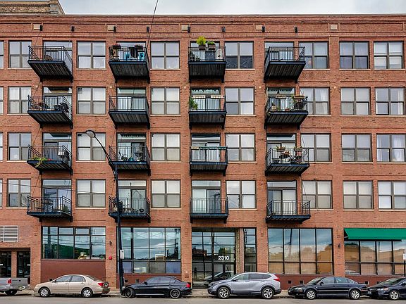 3rd image of 2310 S Canal St Unit 301