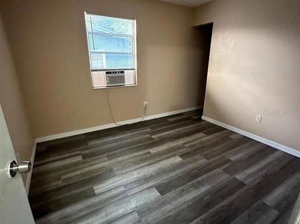 tampa-florida-82036393 picture