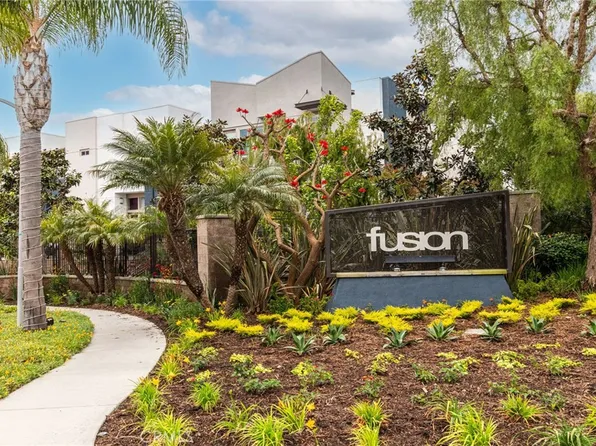 5512 W 149th Pl Unit 10, Hawthorne, CA 90250