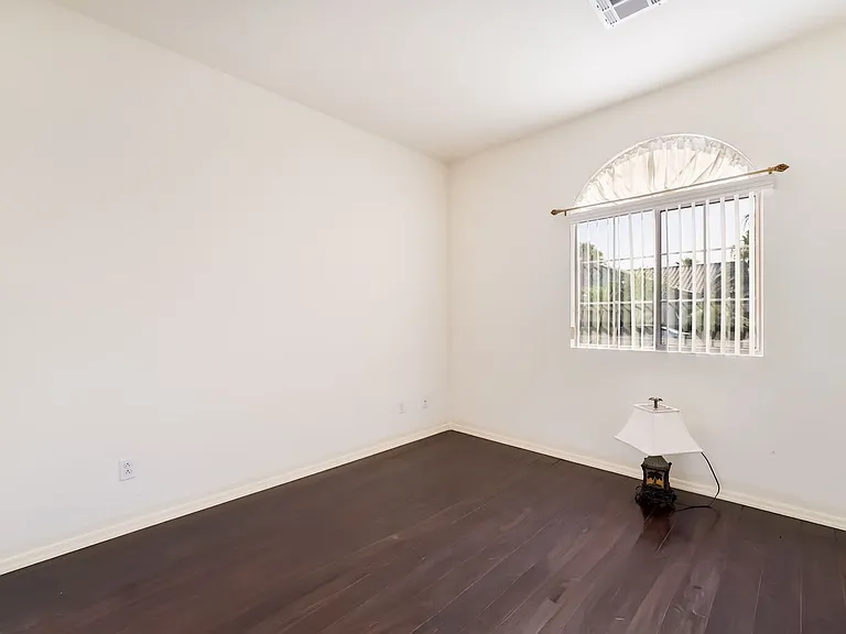 3586 Driving Range St — Photo 32