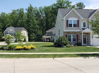 32021 Burnt Timber Trl, North Ridgeville, OH 44039