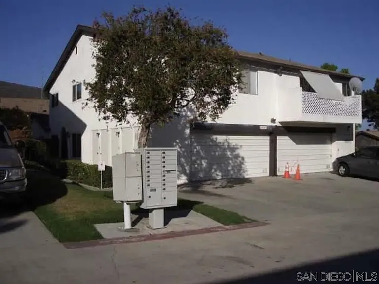 9838 Caminito Bolsa — Photo 16