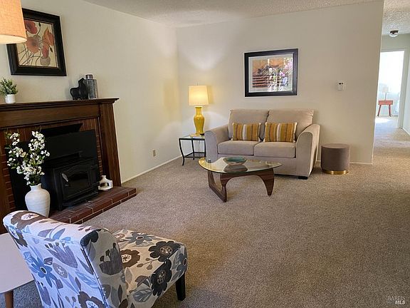3rd image of 3186 Piedmont Avenue