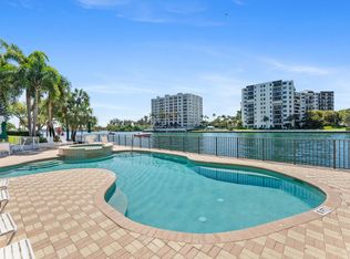 1301 N Riverside Dr APT 10, Pompano Beach, FL 33062
