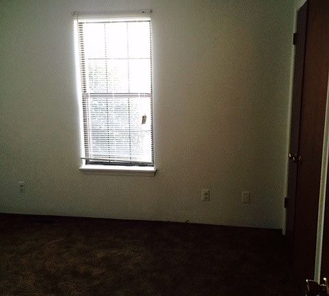2nd image of 36 Brianfield Dr APT A