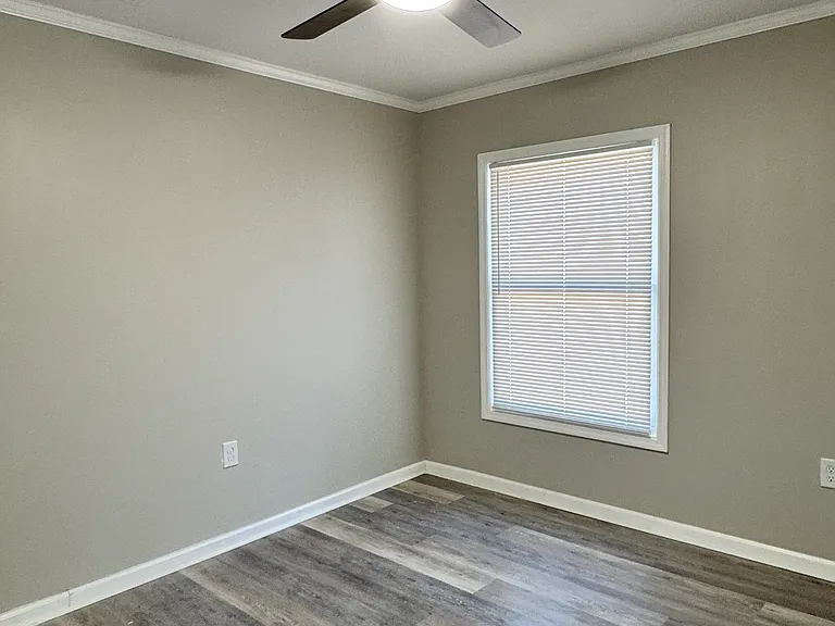 1312 Barnes St — Photo 20