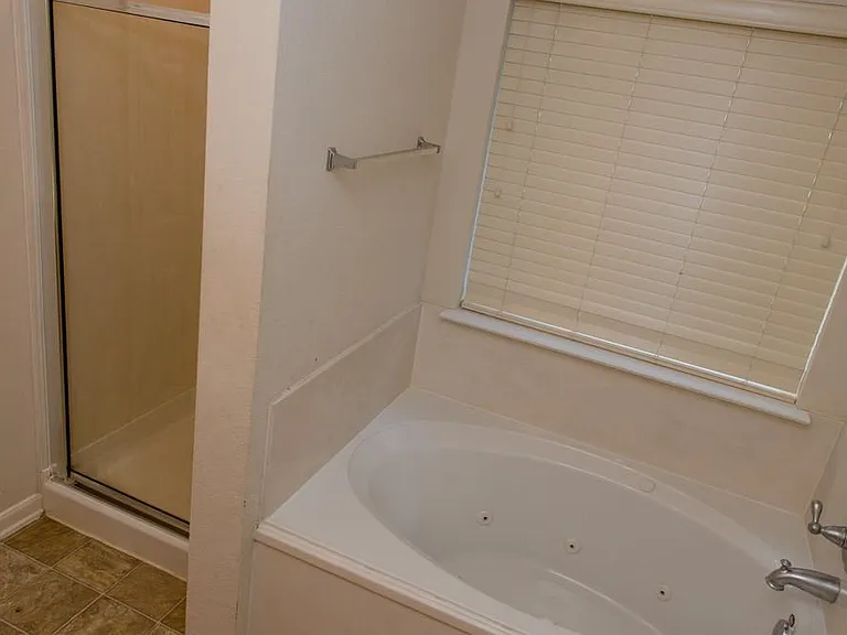 19510 Remington Martin Dr — Photo 14