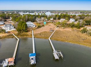 1065 Chadwick Shores Drive, Sneads Ferry, NC 28460