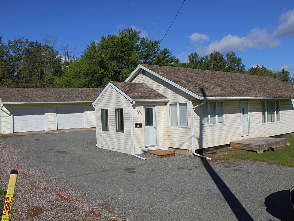 1st image of 1812 Young St