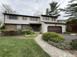 15 Cutter Ave, Edison, NJ