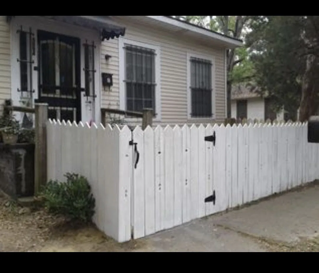 509 Marine St — Photo 2