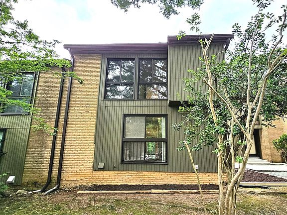 3rd image of 3168 Colchester Brook Ln