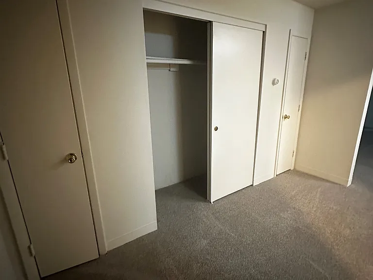 Canterbury Apartment Homes — Photo 10