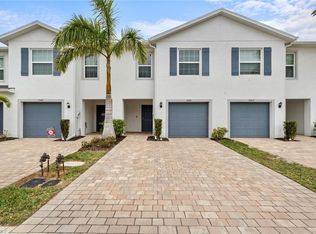 15421 Wildflower Cir, Naples, FL 34119