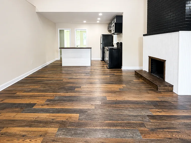 6034 Elizabeth Ave — Photo 4