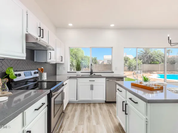 5551 W NORTHWOOD Drive, Glendale, AZ 85310