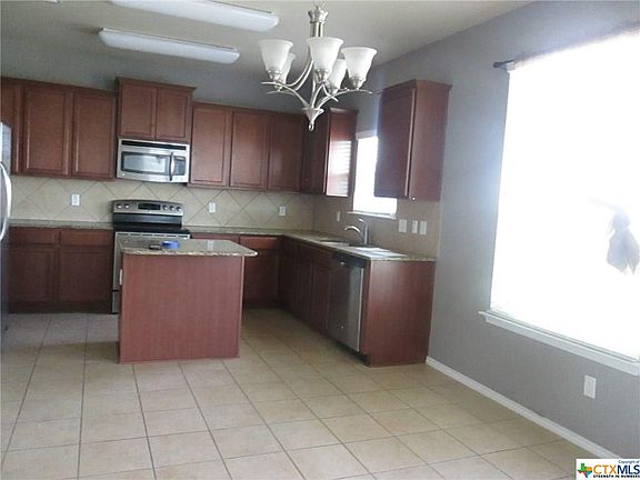 4th image of 4907 Bridgewood Dr