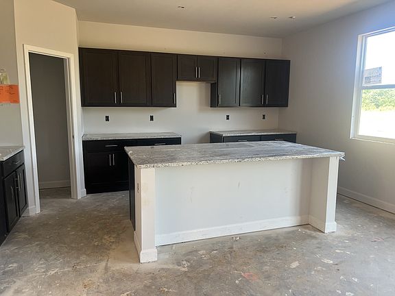 5th image of 1045 Daphne Dr Lot 19