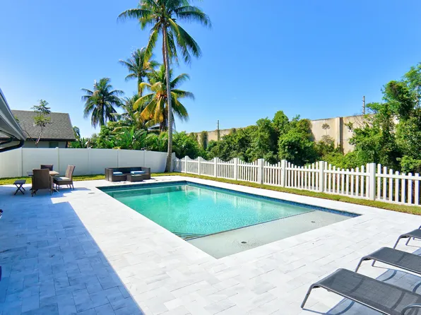 3002 Dunlin Road, Delray Beach, FL 33444