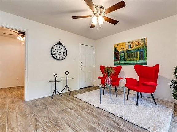 3rd image of 1840 Burton Dr APT 100