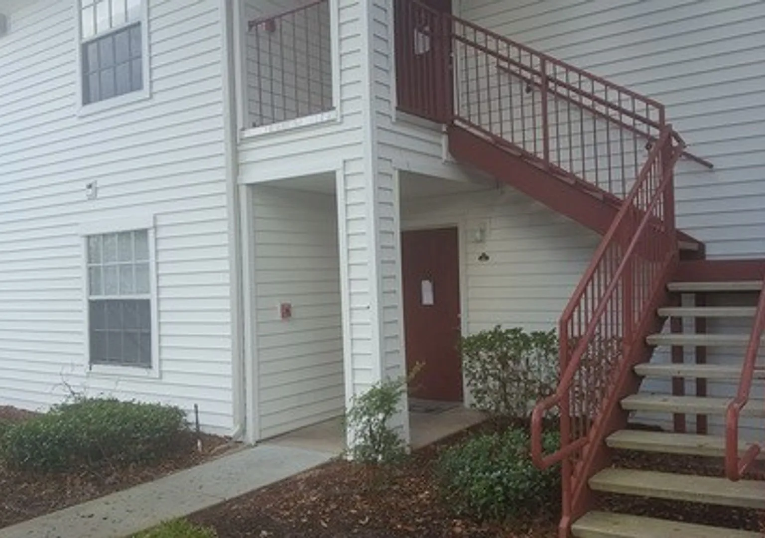 Lexington Place - 1017 — Photo 2