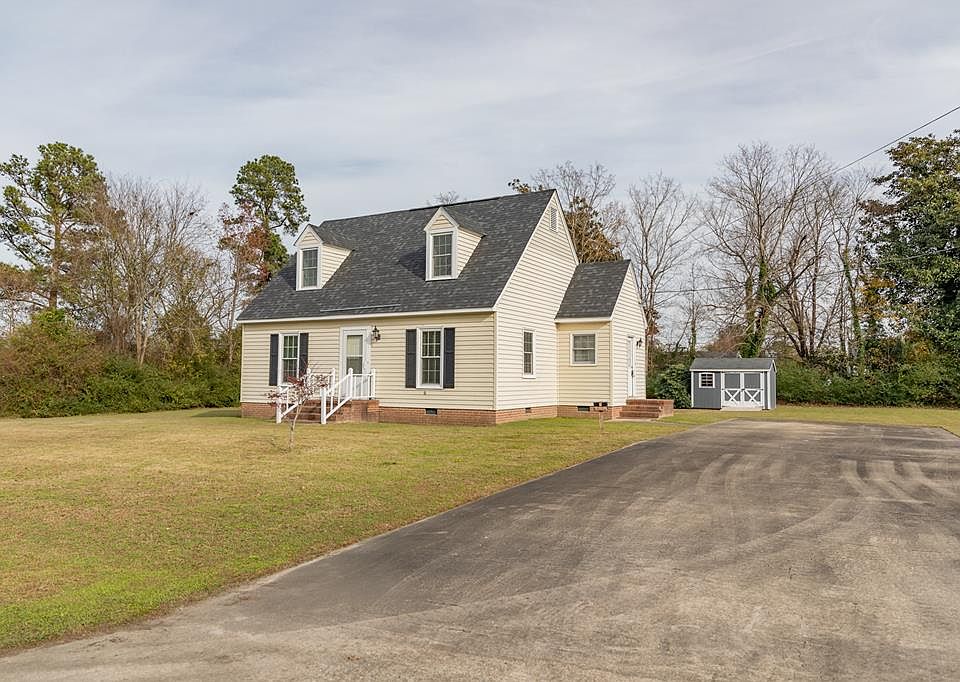 1st image of 506 Magnolia Dr