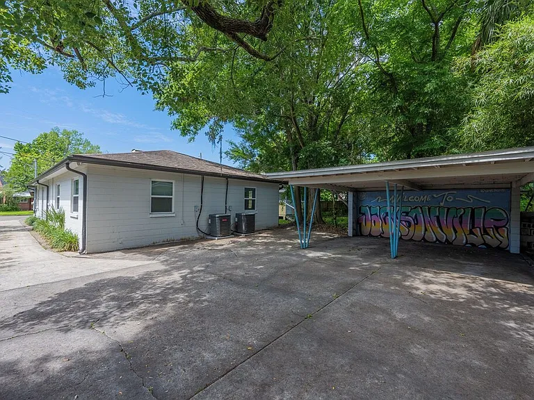 2915 Remington St #2915 — Photo 35