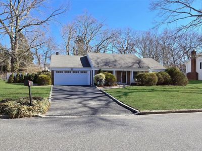 43 Wedgewood Drive, Coram, NY, 11727